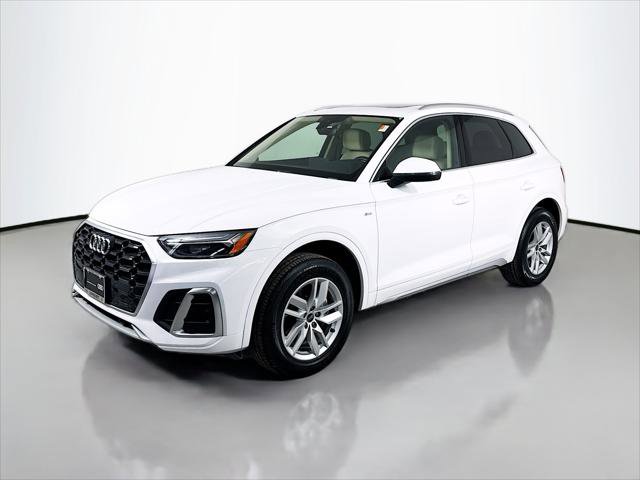 Certified 2023 Audi Q5 2.0T Premium w/ Convenience Package AWD/4WD image 1