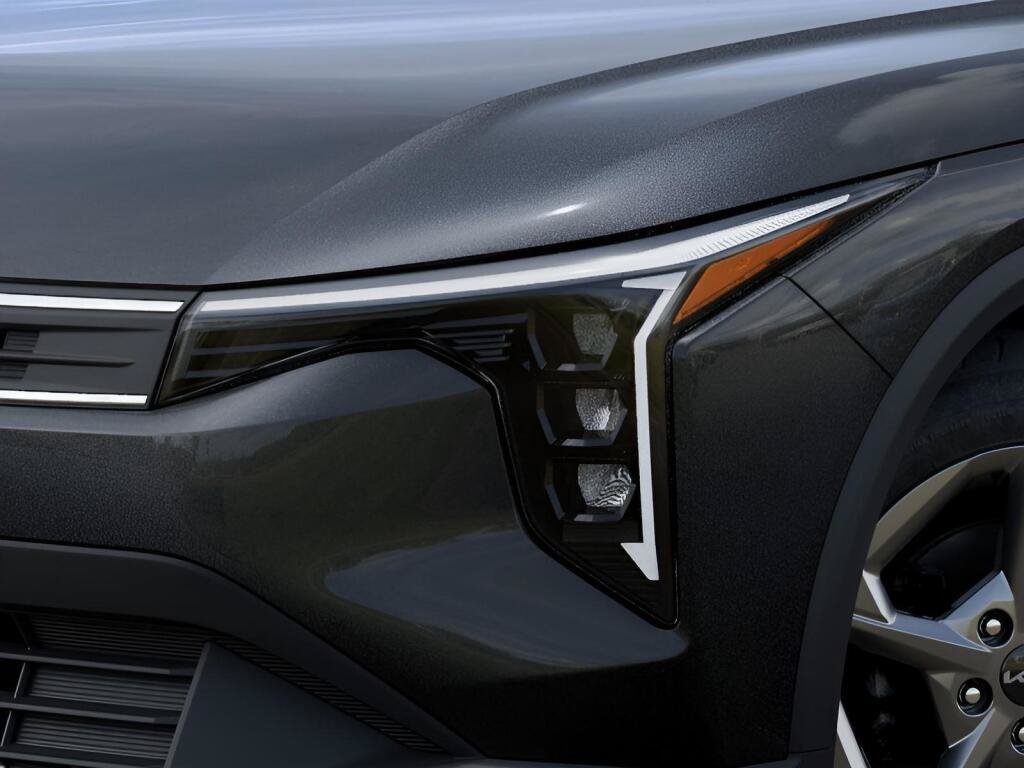 New 2026 Kia K4 FWD image 24