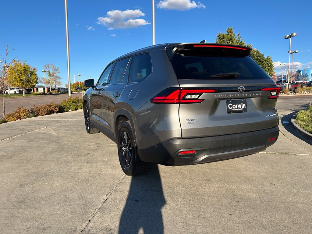 Used 2026 Toyota Grand Highlander AWD image 5