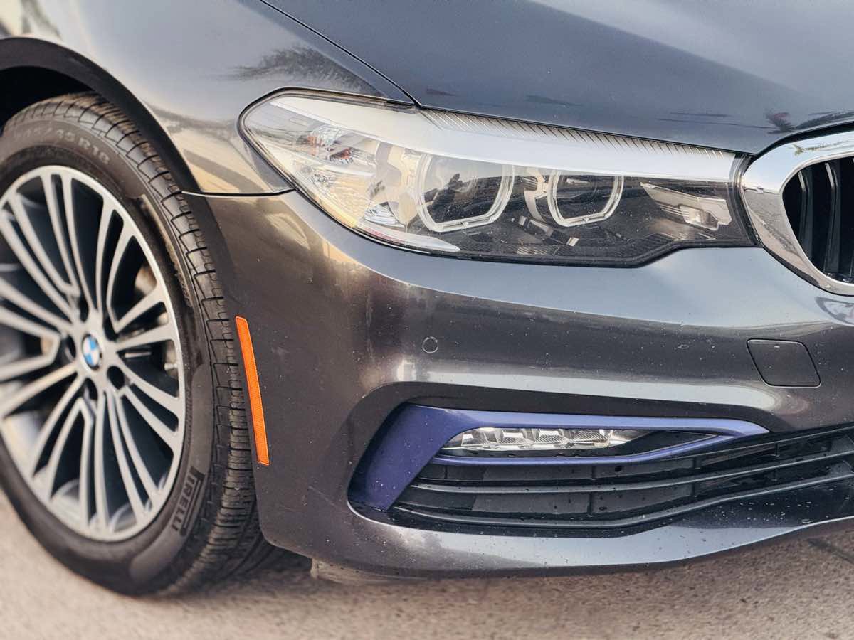 Used 2018 BMW 530i w/ Premium Package image 13