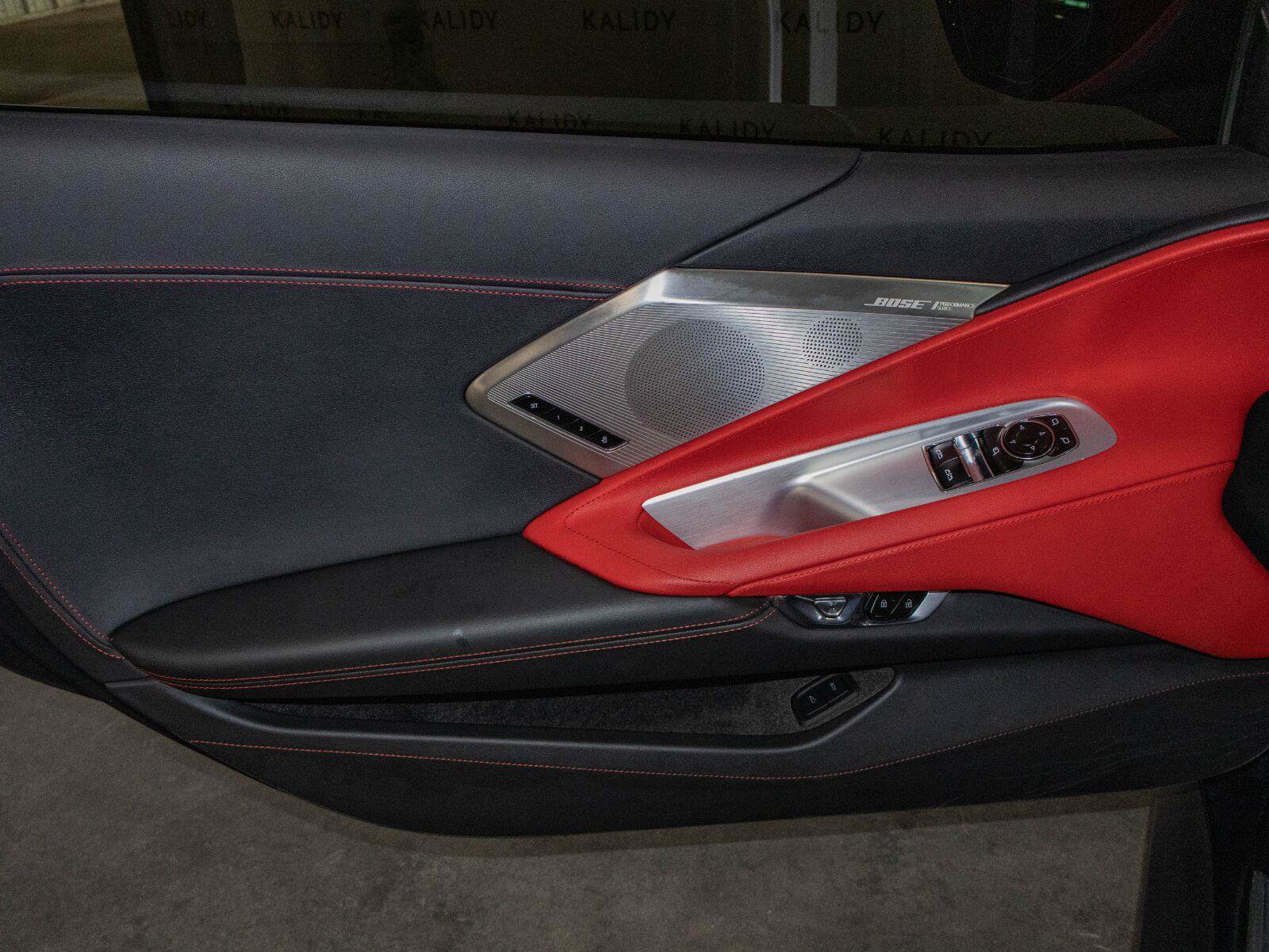 Used 2020 Chevrolet Corvette Stingray Preferred Cpe w/ 2LT Preferred Equipment Group RWD image 9