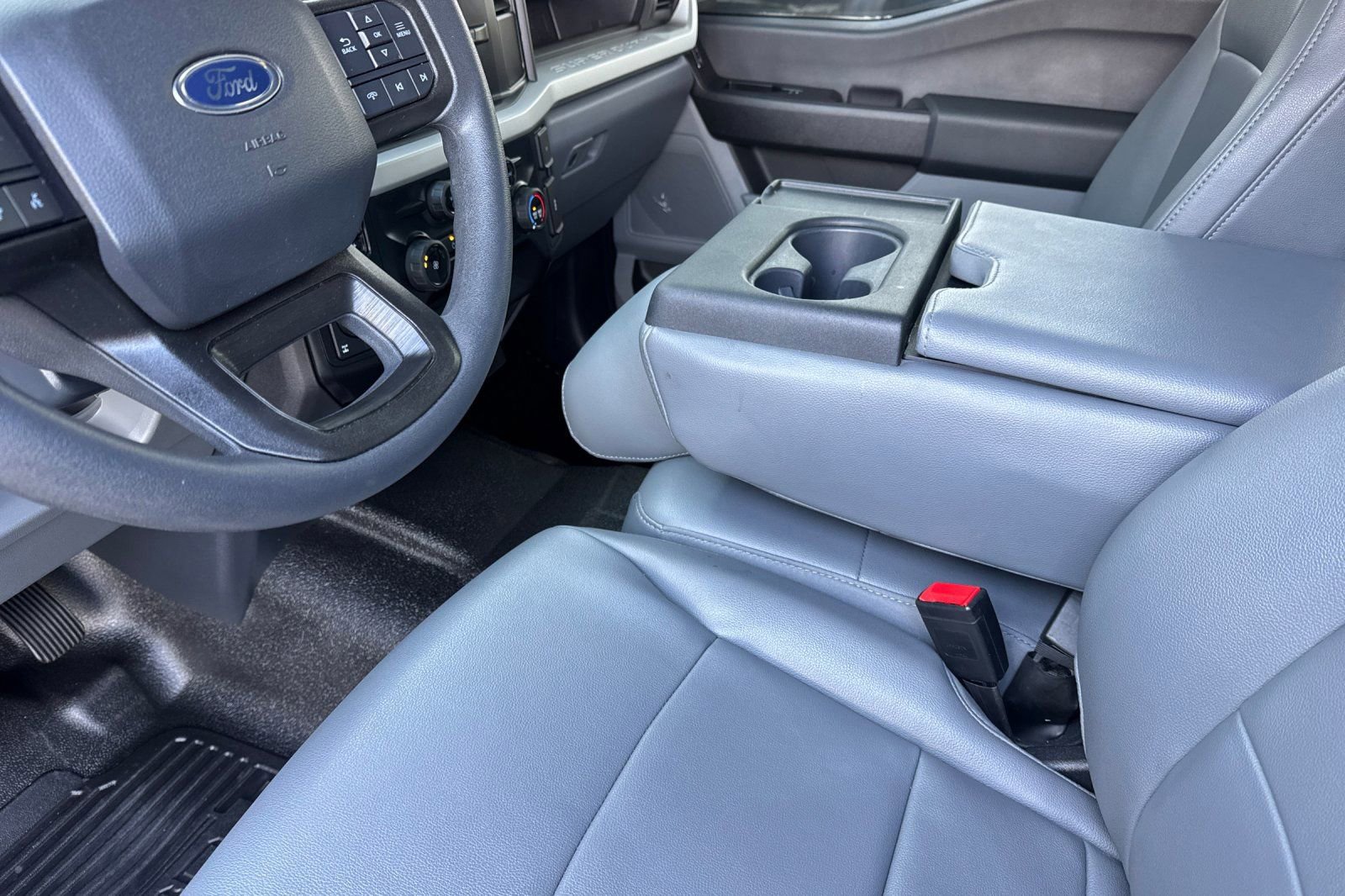 Used 2023 Ford F250 XL w/ FX4 Off-Road Package AWD/4WD image 10