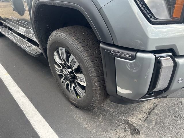 New 2026 GMC Sierra 2500 Denali w/ Denali Reserve Package image 4