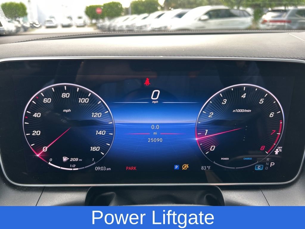 Used 2024 Mercedes-Benz GLC 300 4MATIC image 19