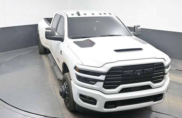Used 2026 RAM 3500 Laramie w/ Night Edition AWD/4WD image 20