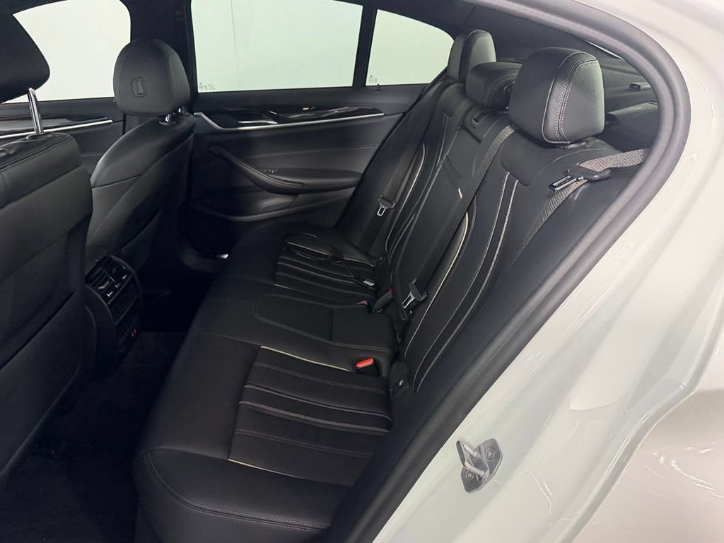 Used 2020 BMW 540i w/ Convenience Package RWD image 14