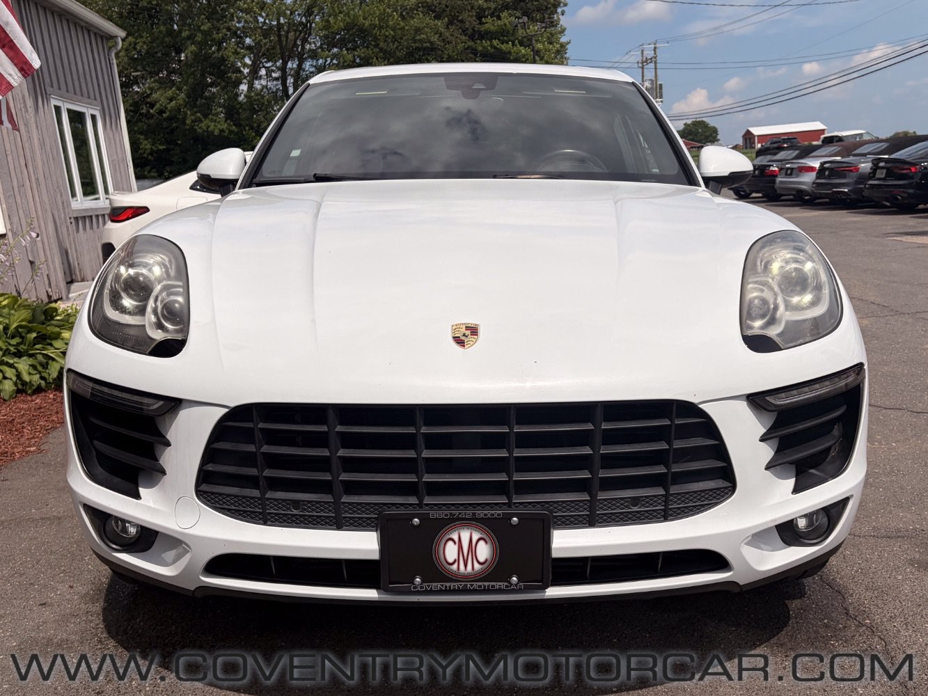 Used 2018 Porsche Macan Sport Edition AWD/4WD image 3