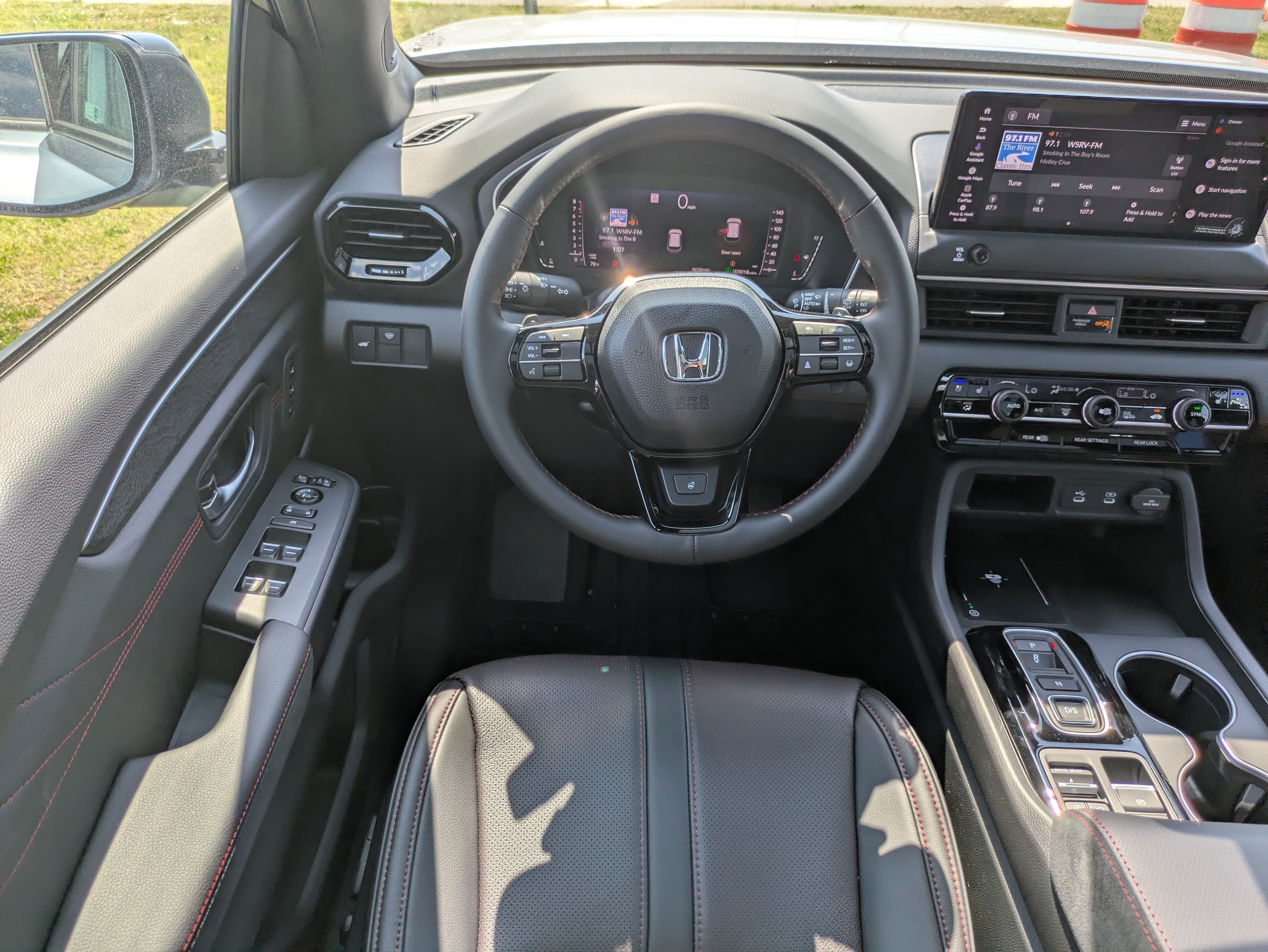 New 2026 Honda Pilot Black Edition image 23