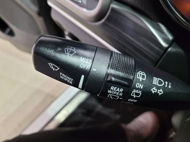 Used 2019 Jeep Grand Cherokee Limited image 42