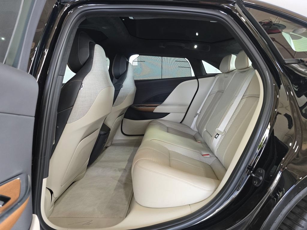 Used 2022 Lucid Air Grand Touring AWD/4WD image 24