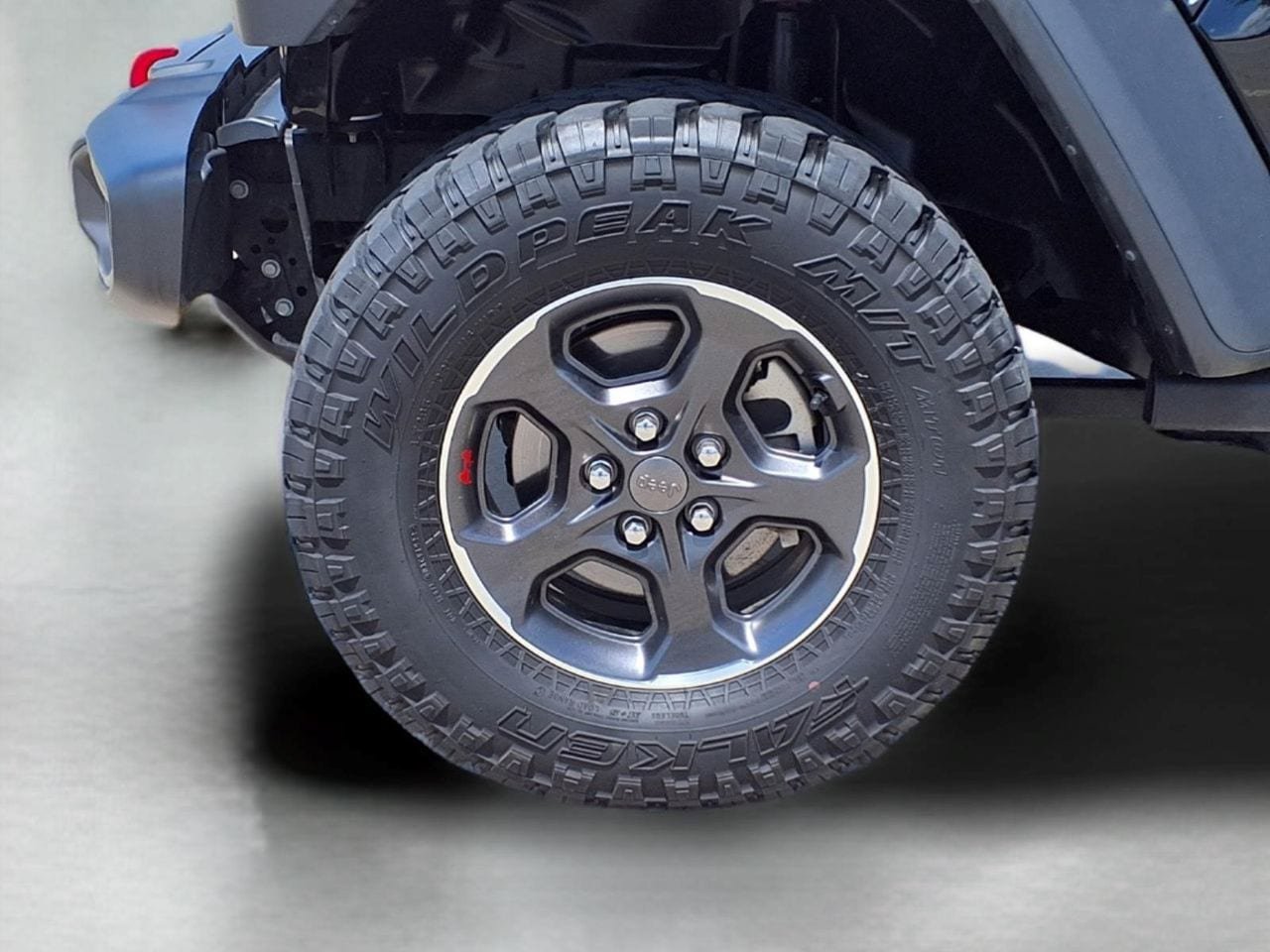 Used 2023 Jeep Gladiator Rubicon w/ Cold Weather Group AWD/4WD image 9