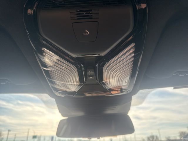 Used 2025 BMW X5 M60i w/ Executive Package image 20