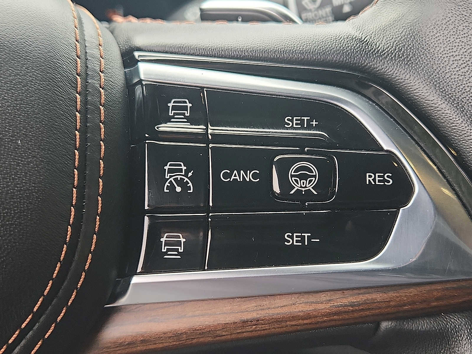 Certified 2023 Jeep Grand Cherokee Summit w/ Adv Protech Group IV image 21