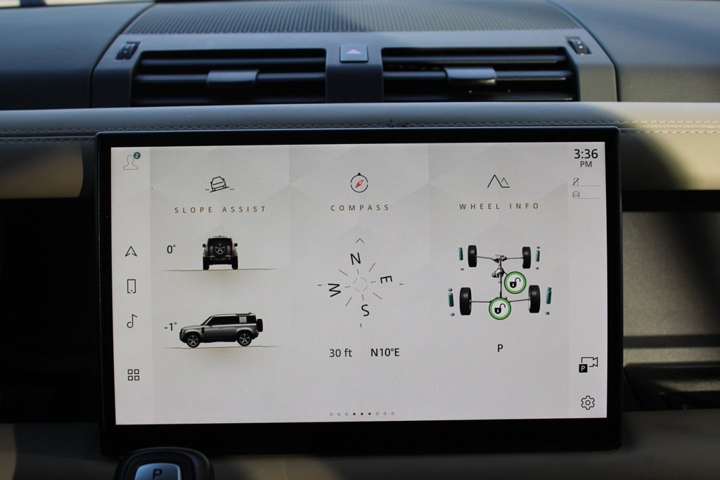 Used 2022 Land Rover Defender 110 X-Dynamic HSE image 23