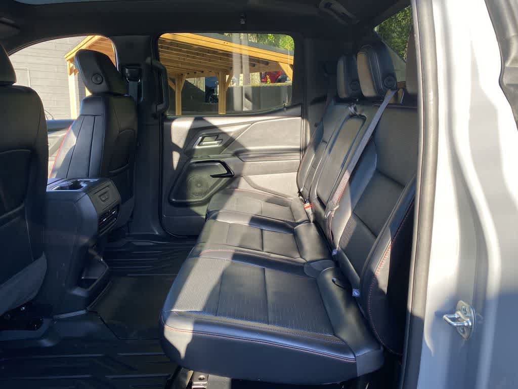 Used 2025 Chevrolet Silverado EV RST AWD/4WD image 16