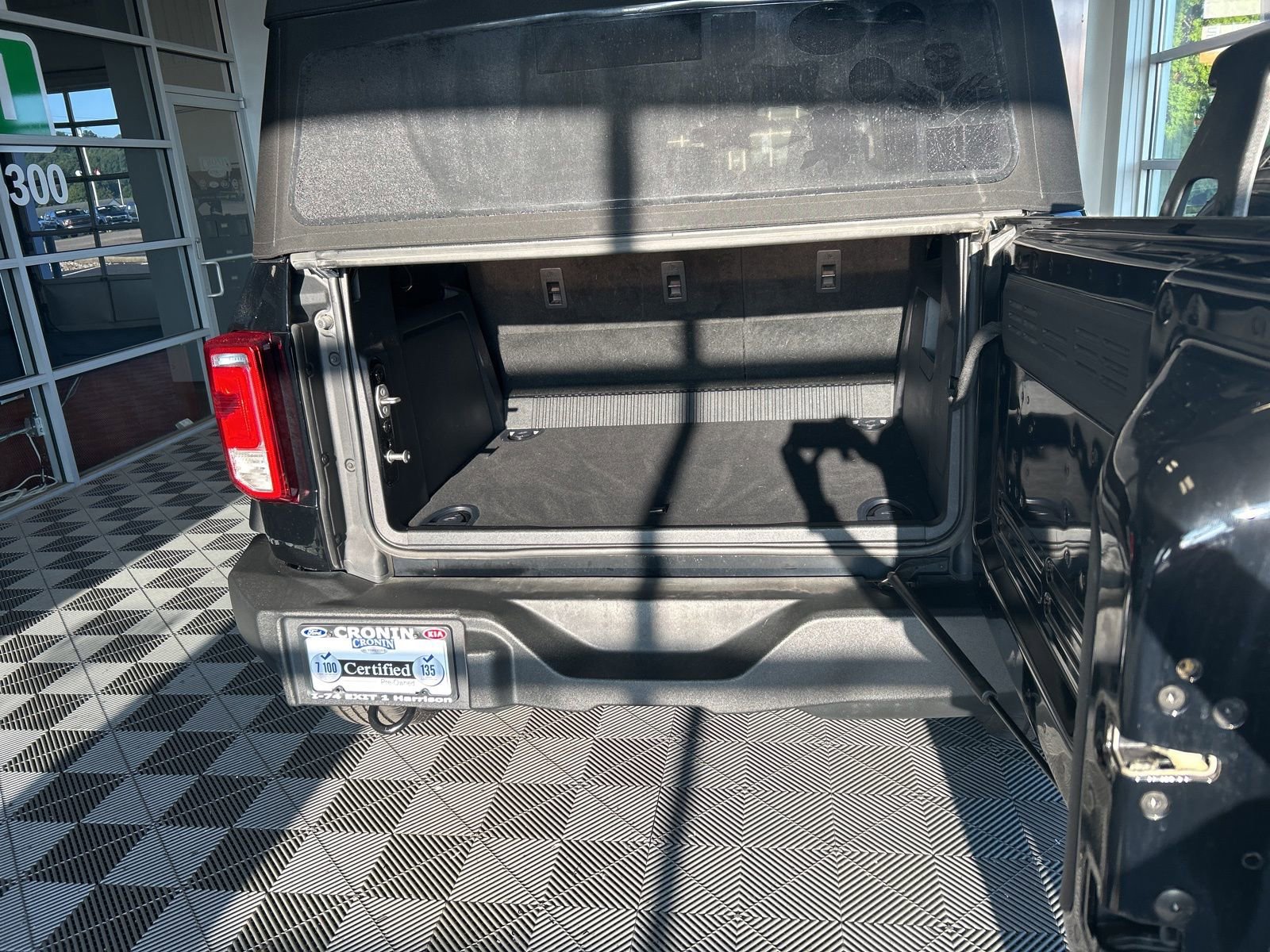 Used 2022 Ford Bronco 4-Door image 11