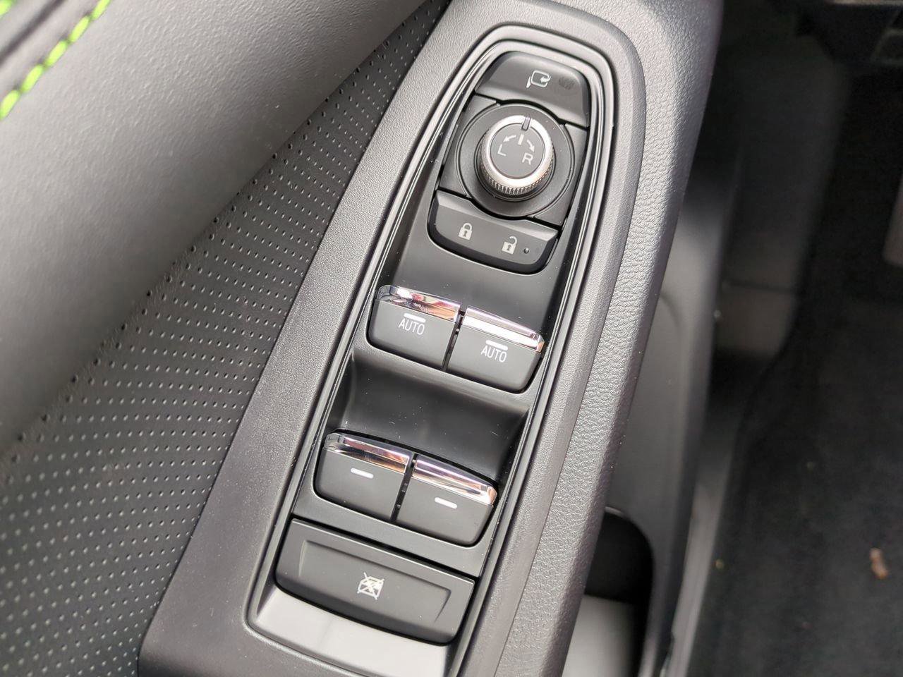 Used 2025 Subaru Ascent Bronze Edition w/ Onyx Package image 21