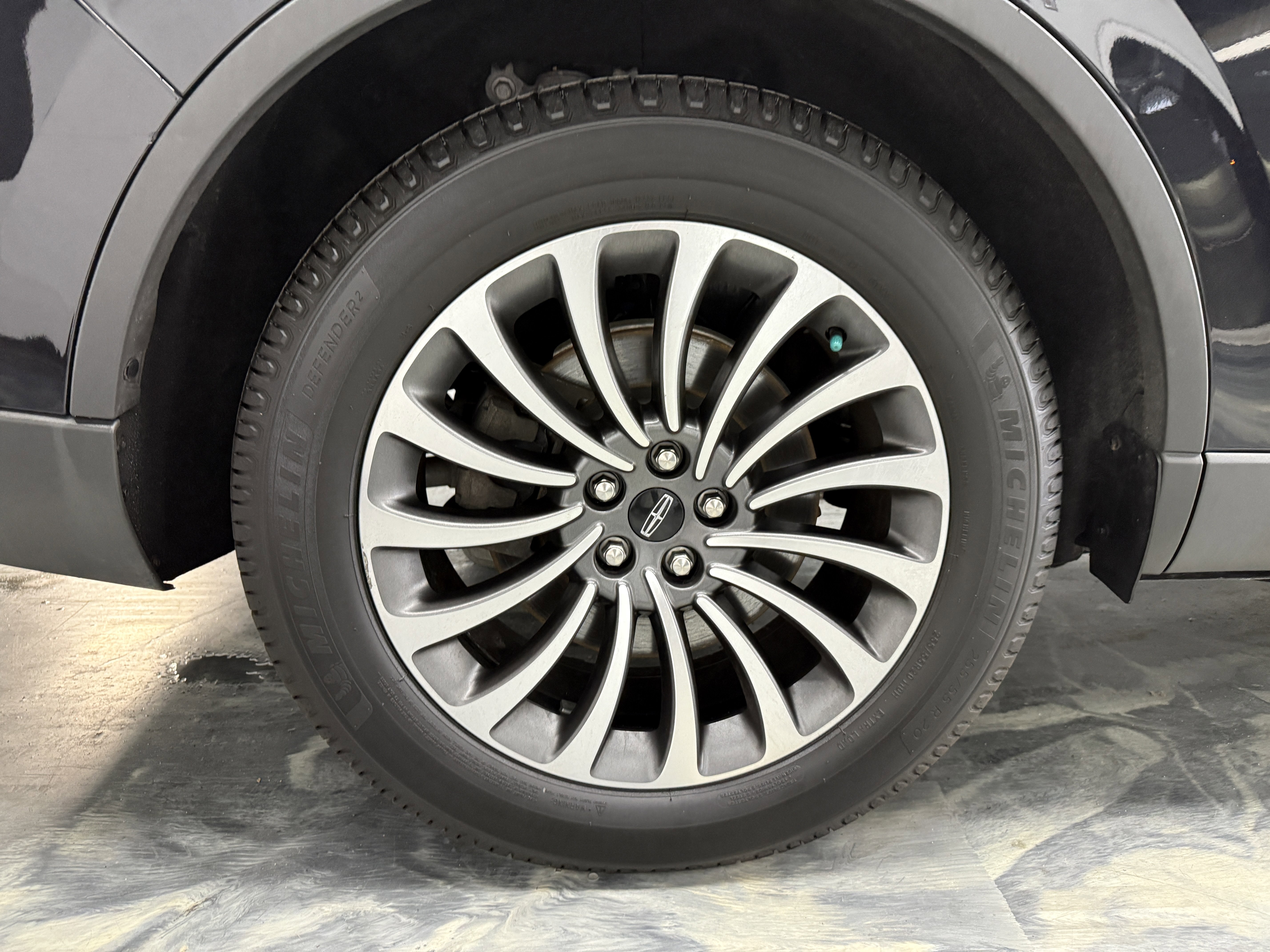 Used 2020 Lincoln Aviator Reserve w/ Equipment Group 201A image 32