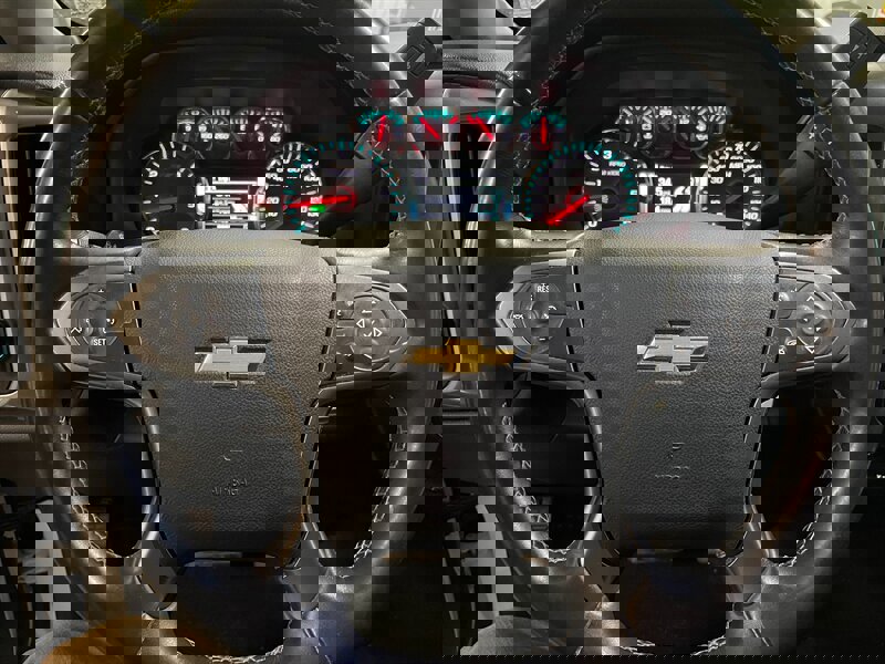 Used 2015 Chevrolet Silverado 1500 LT w/ LT Convenience Package image 9