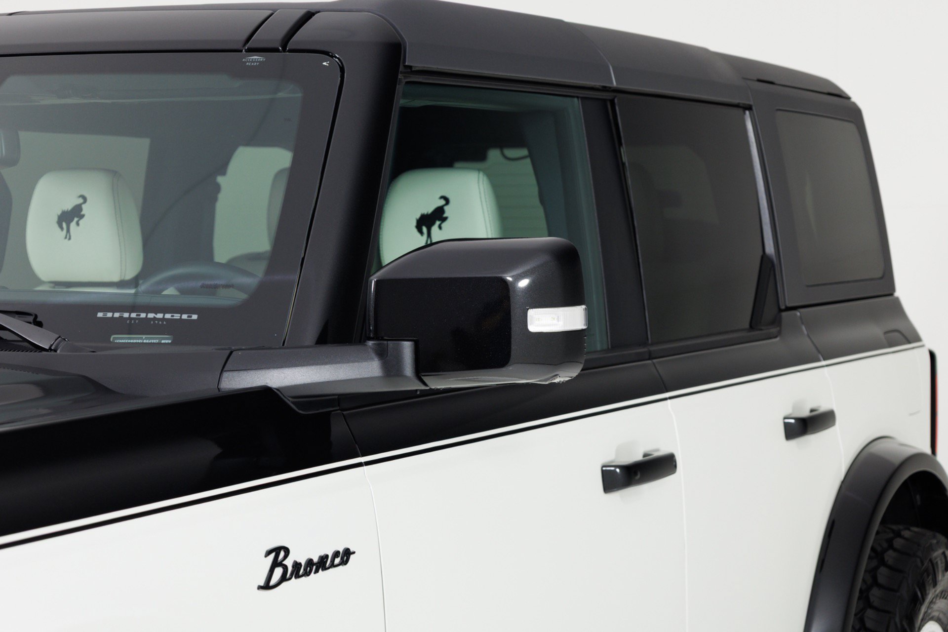 Used 2025 Ford Bronco Outer Banks AWD/4WD image 71