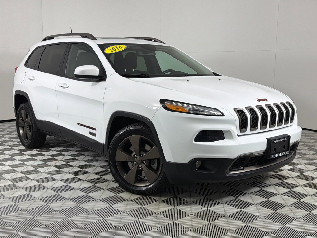 Used 2016 Jeep Cherokee 75th Anniversary image 2