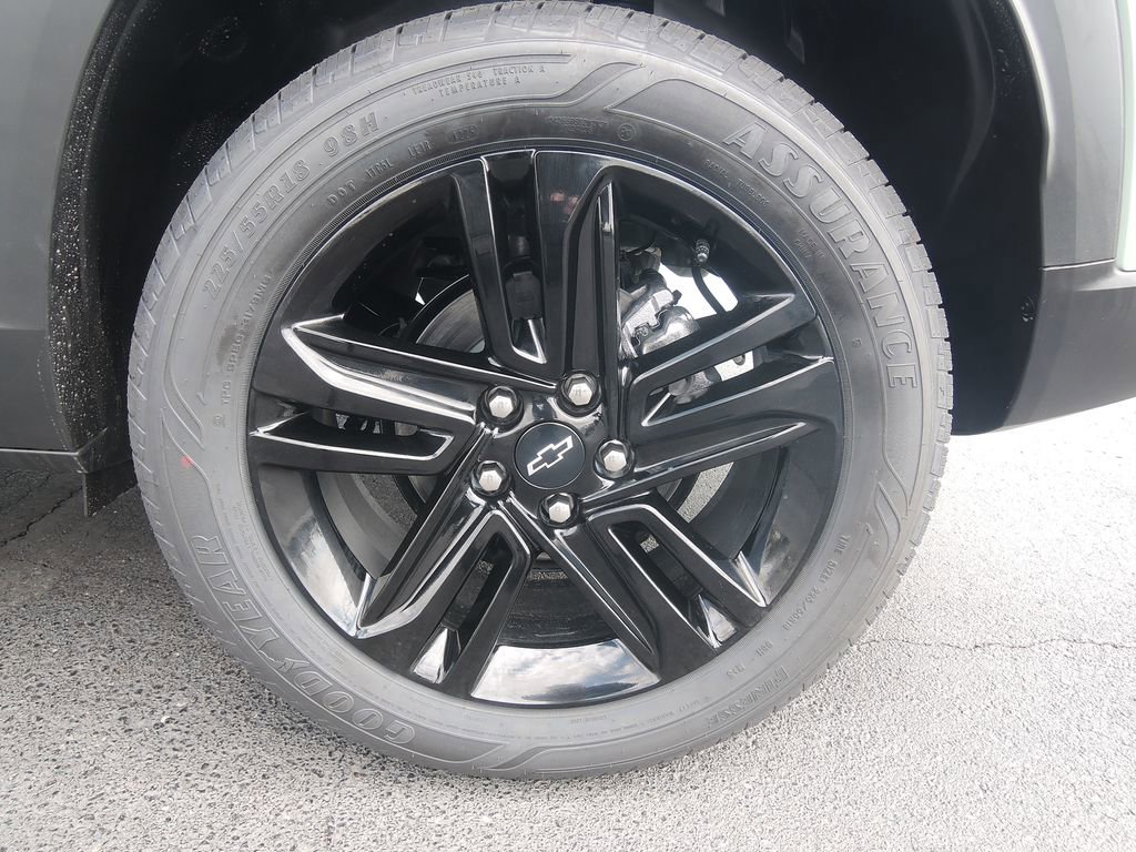 New 2026 Chevrolet Trax ACTIV w/ Driver Confidence Package FWD image 6