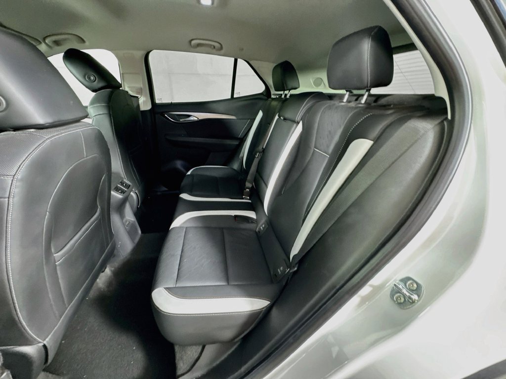 Used 2025 Buick Envision Sport Touring AWD/4WD image 27