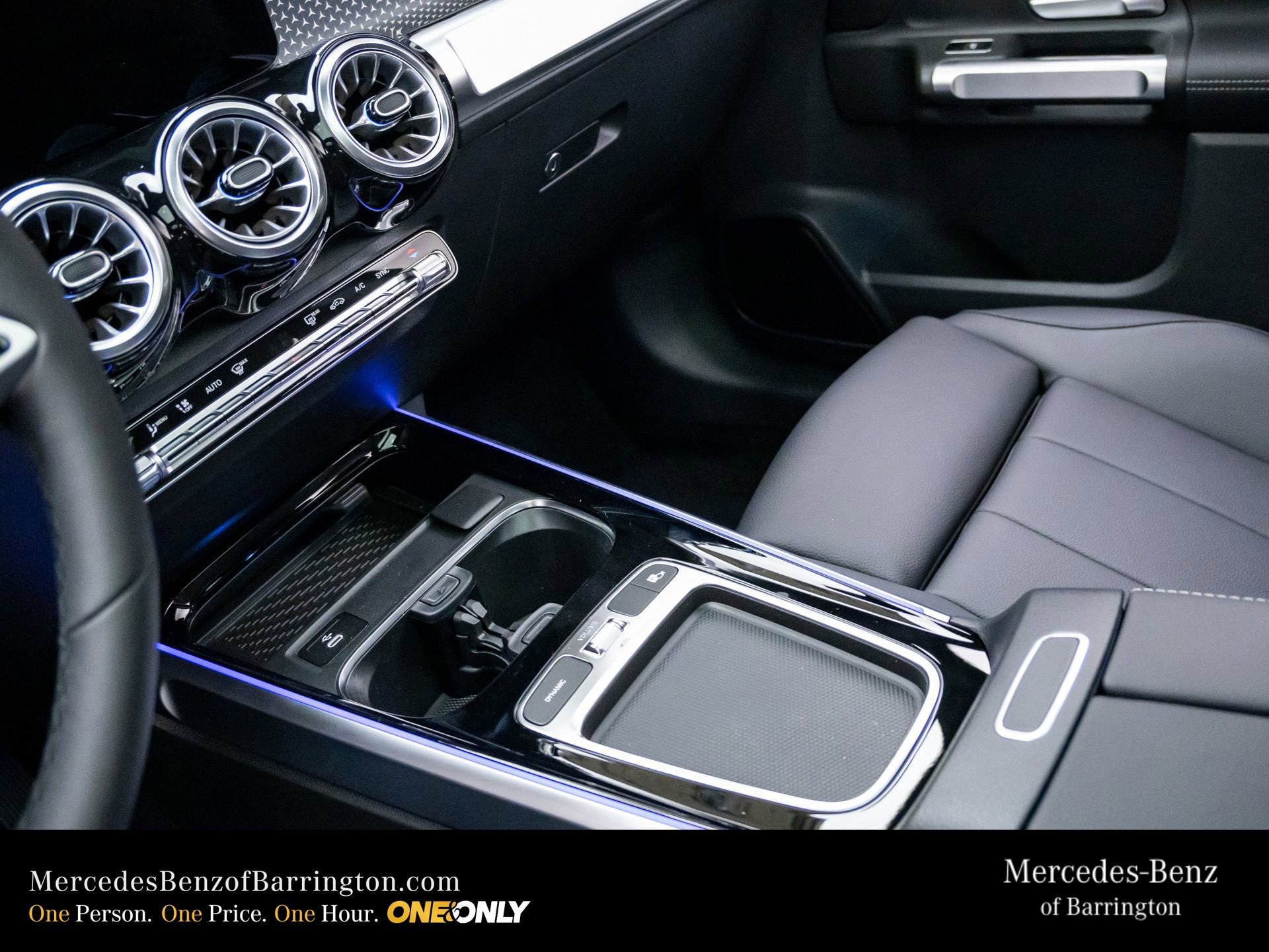 New 2026 Mercedes-Benz GLB 250 4MATIC image 13