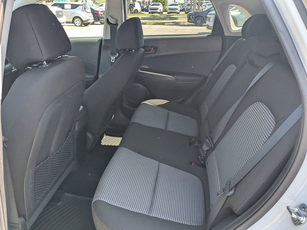 Used 2018 Hyundai Kona SEL FWD image 13