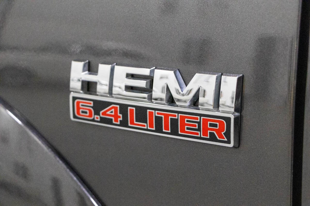 Used 2015 RAM 2500 Limited image 22