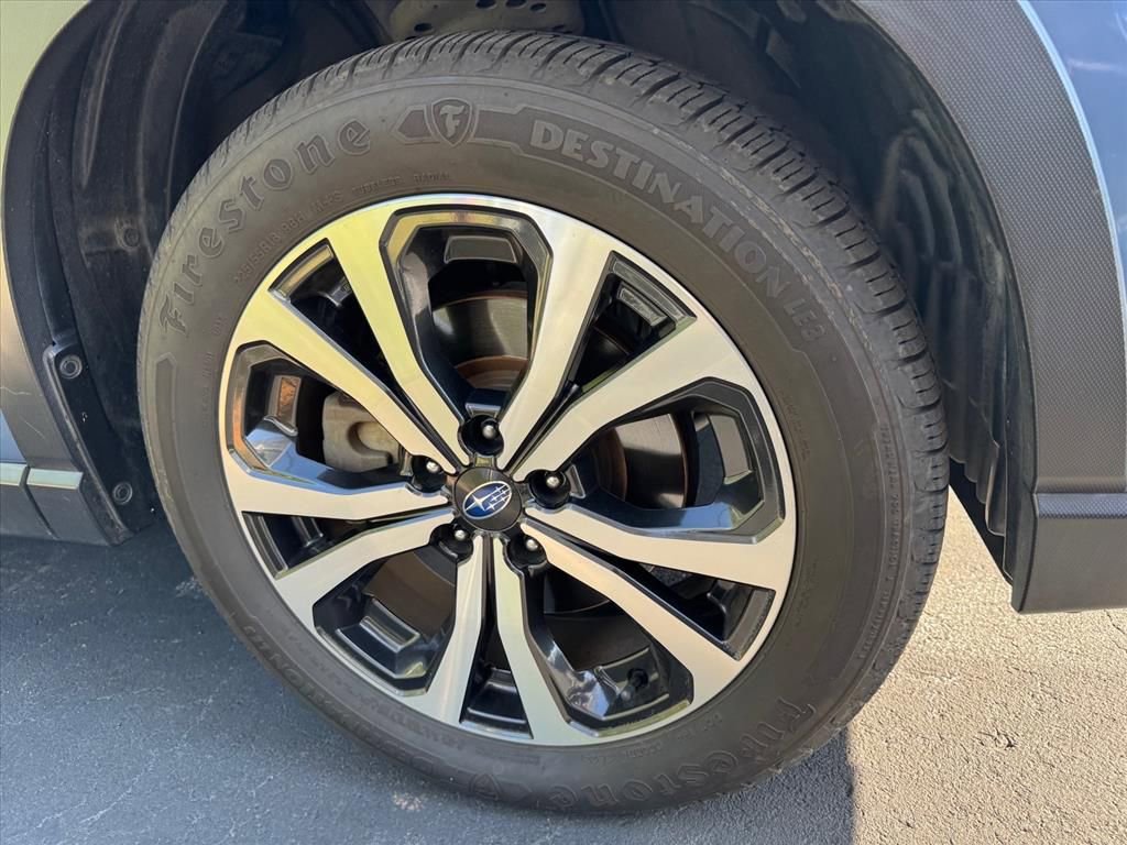 Used 2020 Subaru Forester Limited w/ Popular Package #3 AWD/4WD image 2