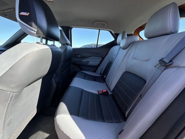 Used 2023 Nissan Kicks SR w/ SR Premium Package FWD image 9