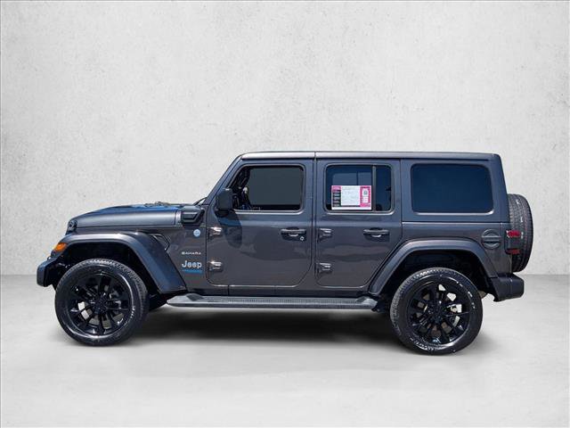 Used 2021 Jeep Wrangler Unlimited Sahara w/ Cold Weather Group AWD/4WD image 8