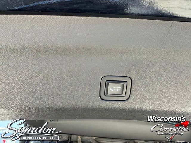 Used 2023 Chevrolet Suburban Premier AWD/4WD image 24