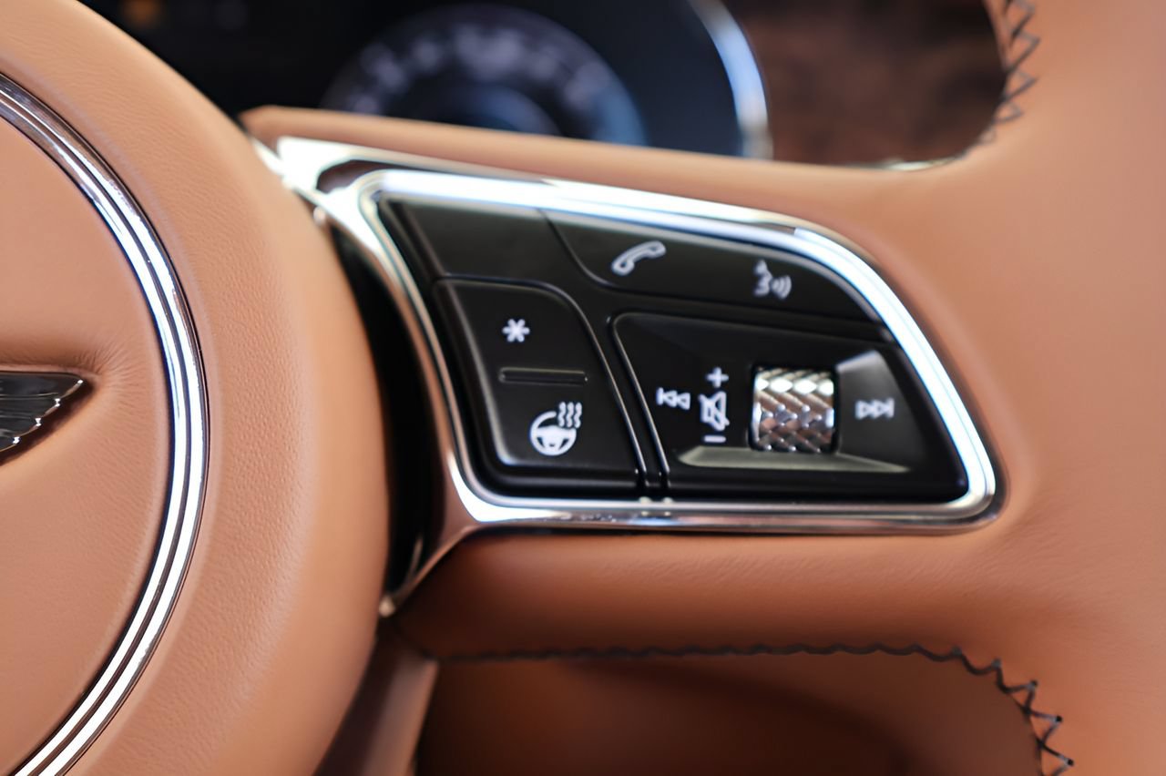 New 2026 Bentley Flying Spur Plug-In Hybrid AWD/4WD image 26
