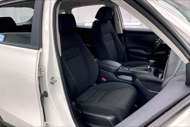 Certified 2024 Honda HR-V LX image 7