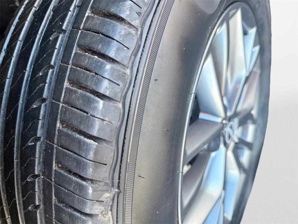 Certified 2023 Nissan Rogue S image 19