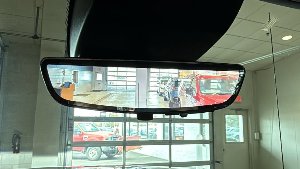 Used 2025 GMC Sierra 1500 Denali Ultimate image 29