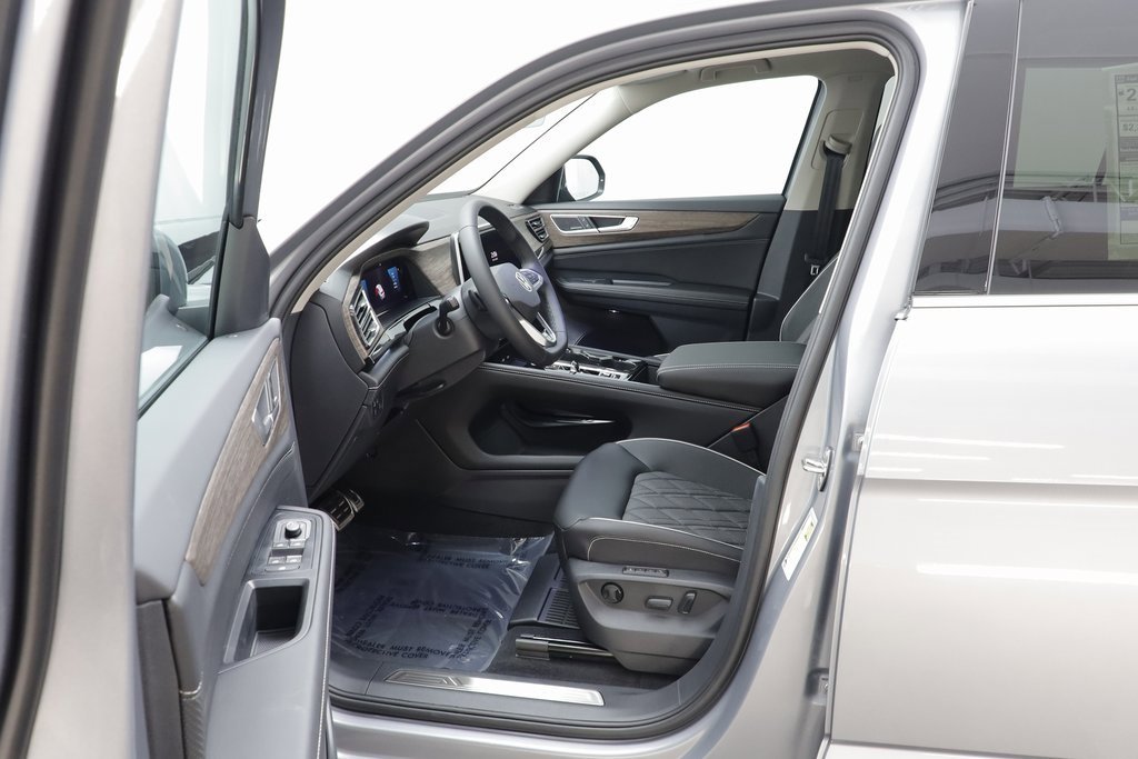 New 2026 Volkswagen Atlas SEL Premium R-Line image 6