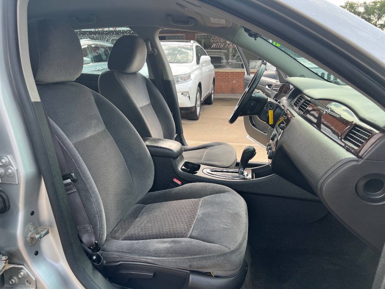 Used 2012 Chevrolet Impala LS FWD image 15