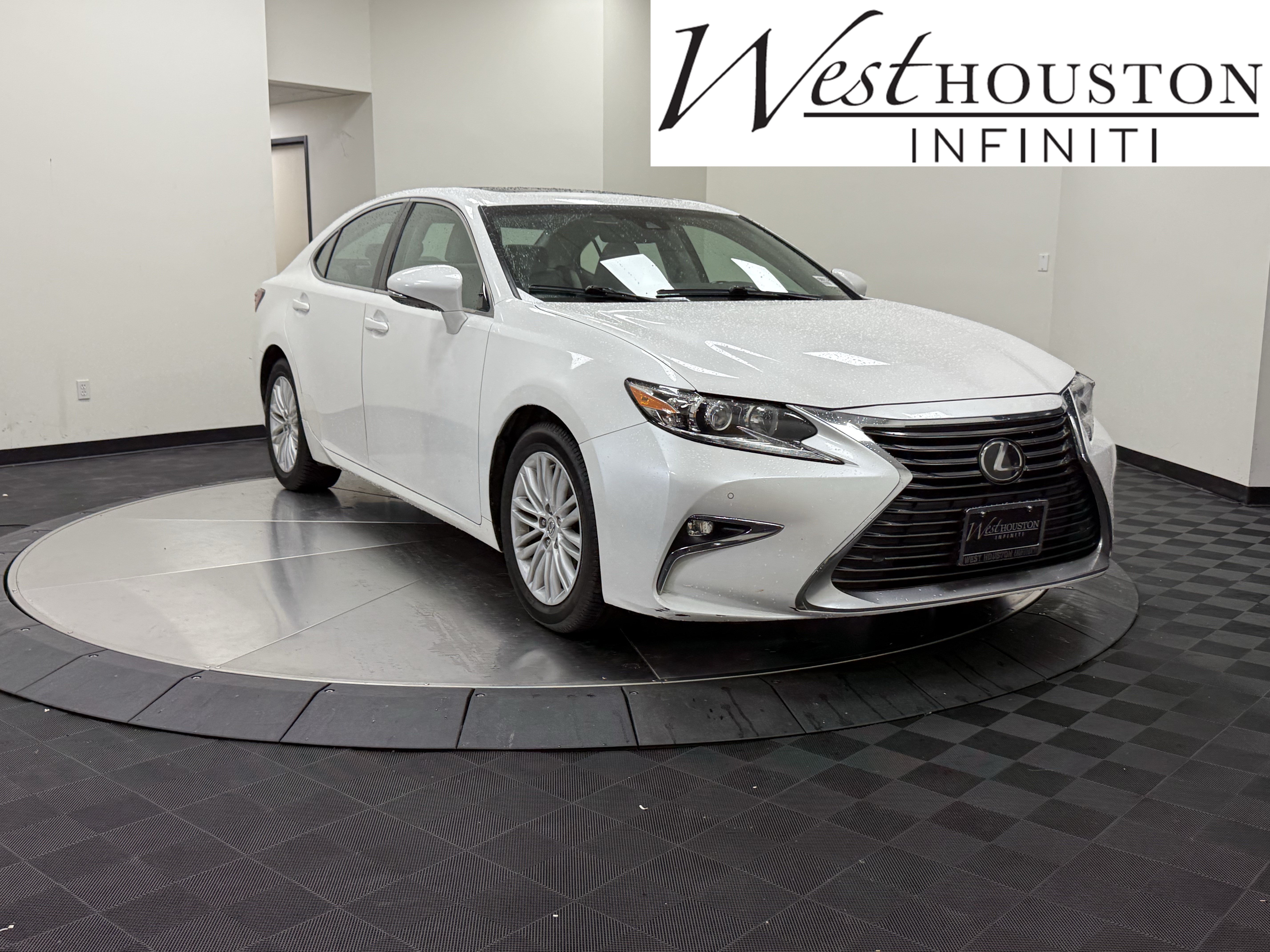 Used 2017 Lexus ES 350 w/ Premium Package