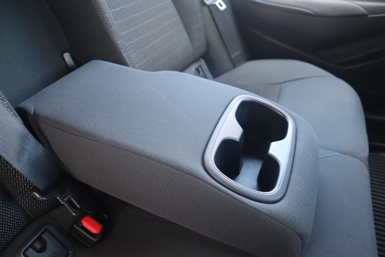 Used 2020 Toyota Corolla SE w/ SE Premium Package FWD image 44