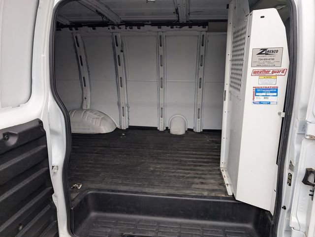 Used 2022 GMC Savana 2500 w/ Driver Convenience Package image 18
