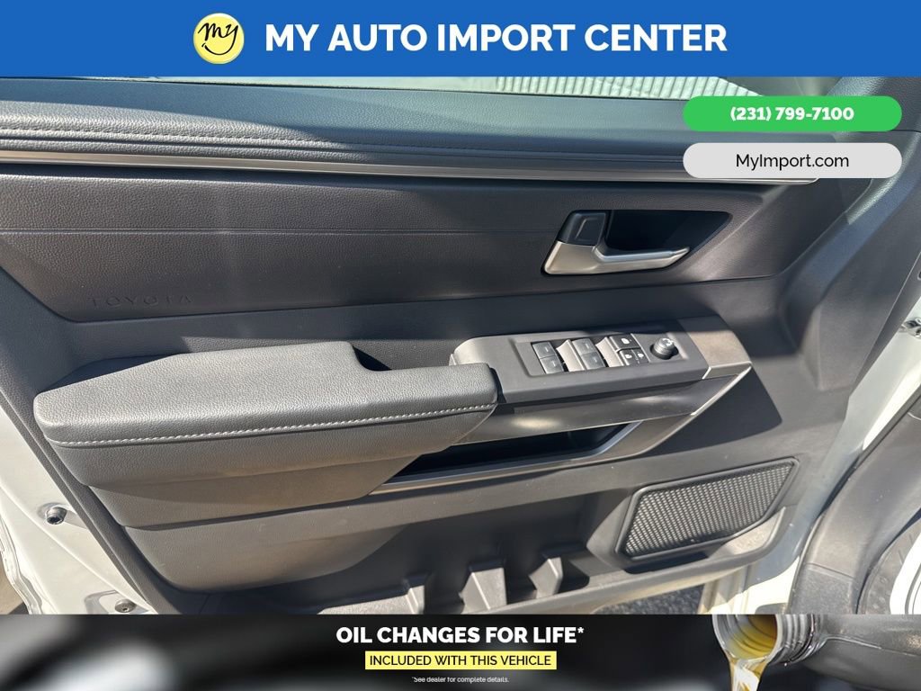 Used 2025 Toyota Tundra SR5 image 10