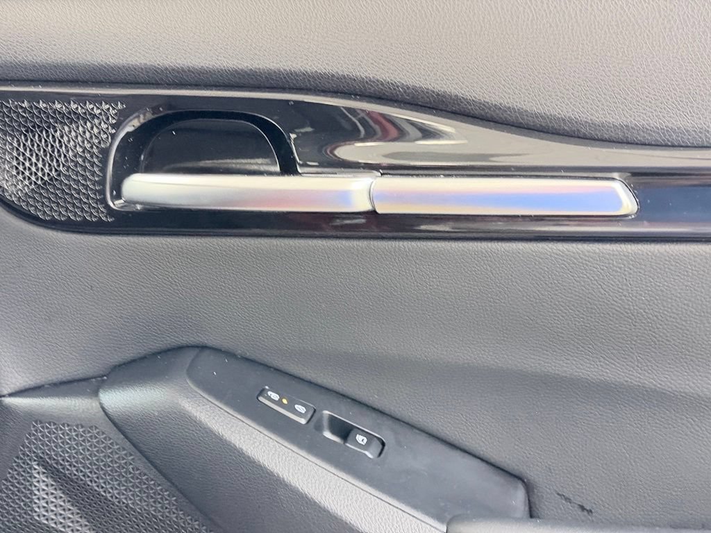 Used 2024 Kia Seltos S FWD image 34