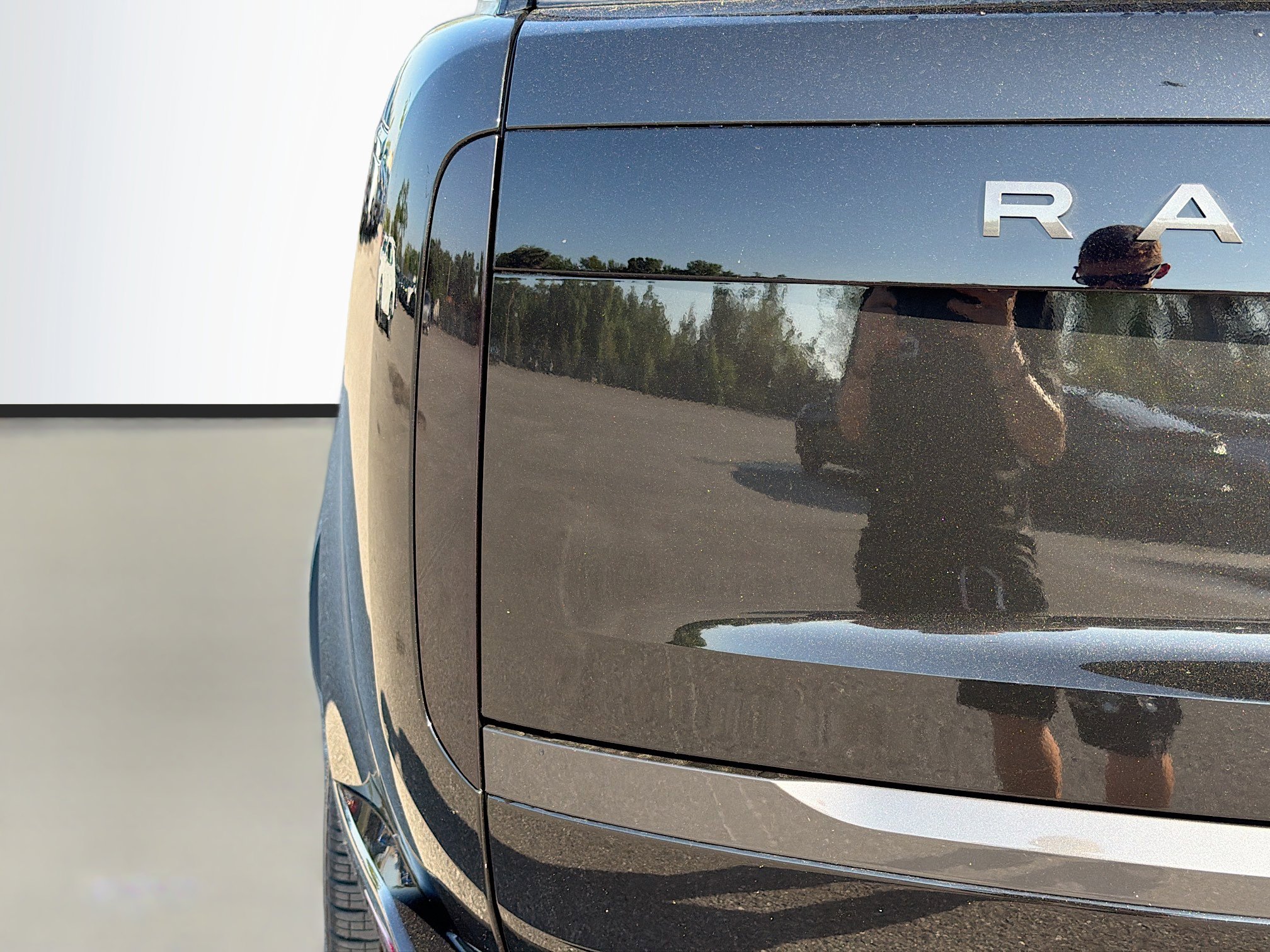 New 2026 Land Rover Range Rover Long Wheelbase Autobiography image 10