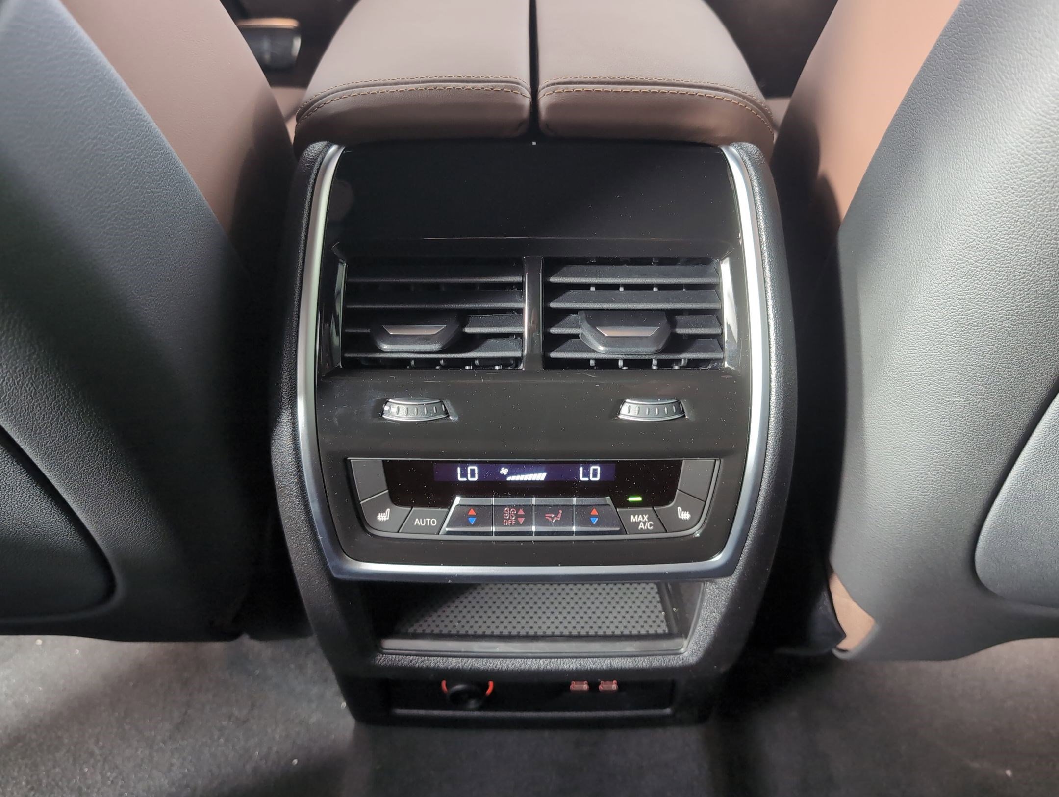 New 2026 BMW X7 M60i image 29