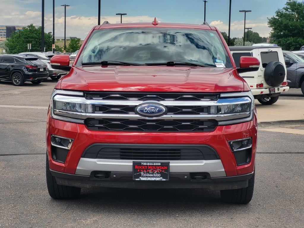 Used 2022 Ford Expedition Limited AWD/4WD image 9