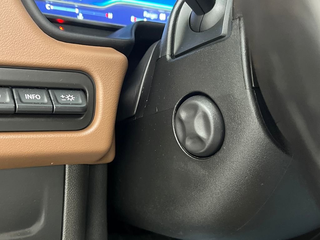 Used 2022 Chevrolet Tahoe High Country AWD/4WD image 49