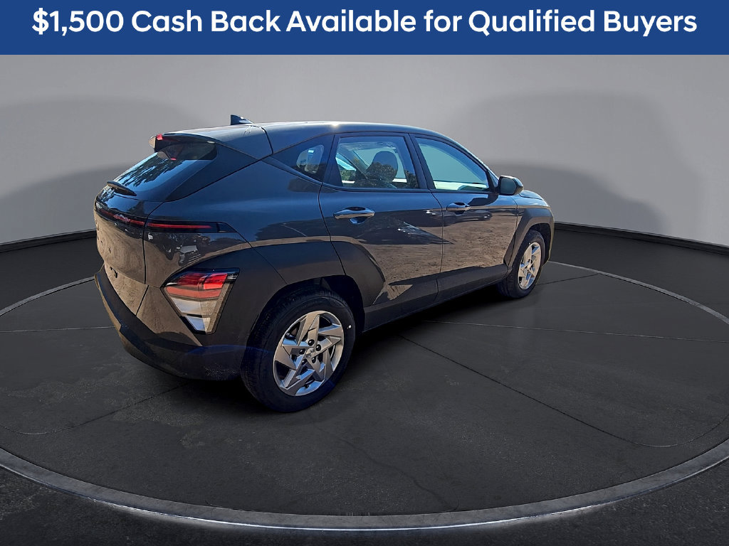 New 2027 Hyundai Kona SE FWD image 8